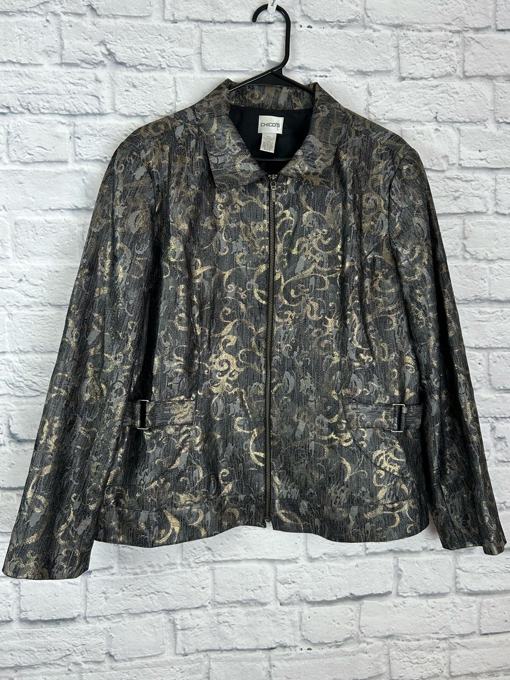 Chico’s Size 3/XL Metallic Brocade Jacket Black Gold Zip Front